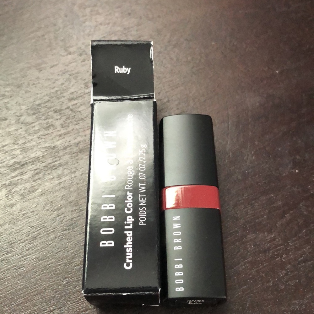 Bobbi Brown crushed lip color in Ruby - Picture 3 of 3